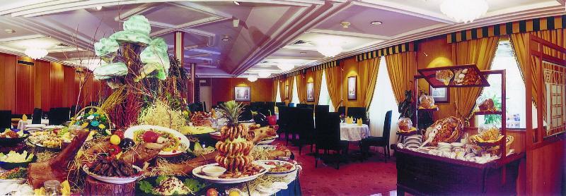 Al Bilad Hotel Джеда Екстериор снимка